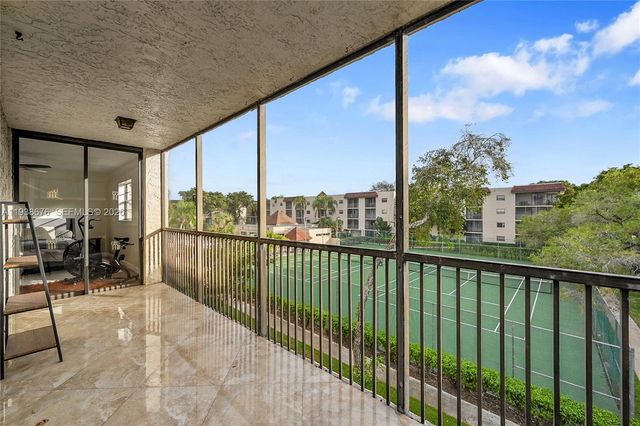 10501 W Broward Blvd 311, Plantation, FL 33324