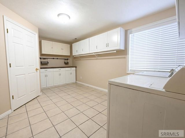 1554 Avon Lane, Idaho Falls, ID 83401