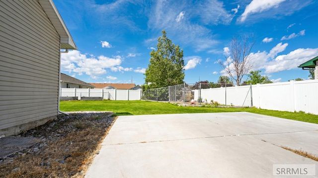 1554 Avon Lane, Idaho Falls, ID 83401