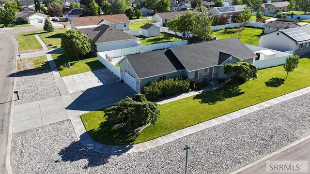 1554 Avon Lane, Idaho Falls, ID 83401