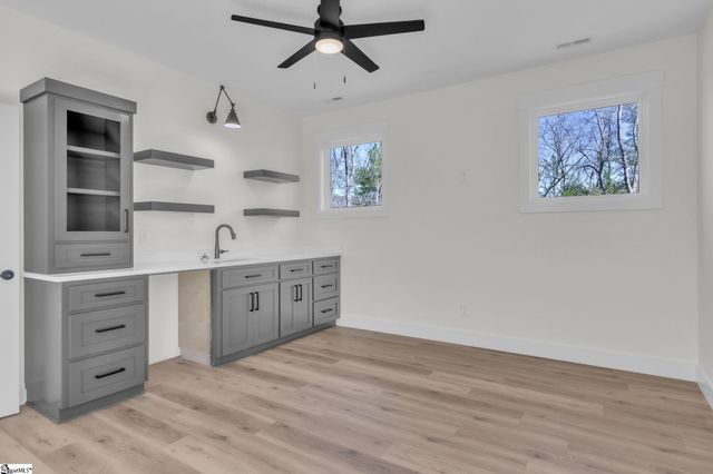 27 Barnett Valley Court, Travelers Rest, SC 29690