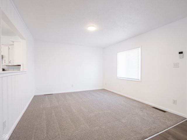 3042 Danbury Road, Indianapolis, IN 46222