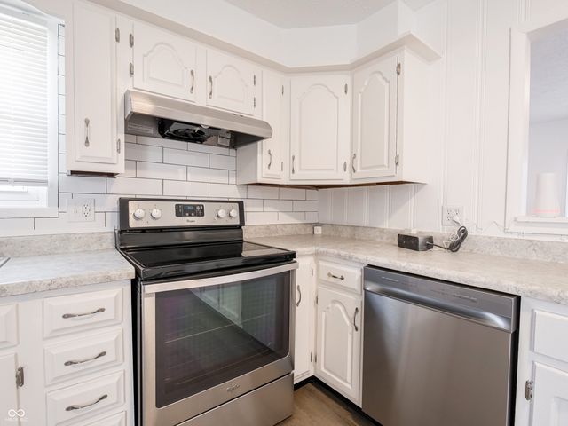 3042 Danbury Road, Indianapolis, IN 46222