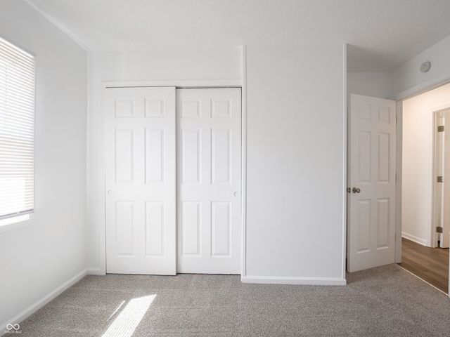 3042 Danbury Road, Indianapolis, IN 46222