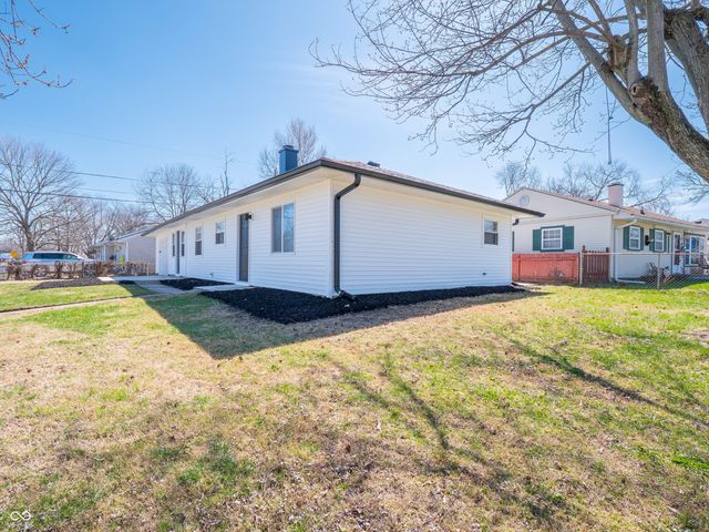 3042 Danbury Road, Indianapolis, IN 46222