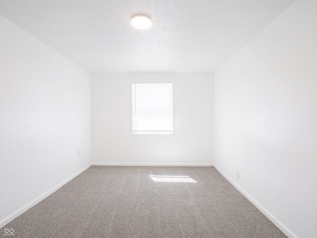 3042 Danbury Road, Indianapolis, IN 46222