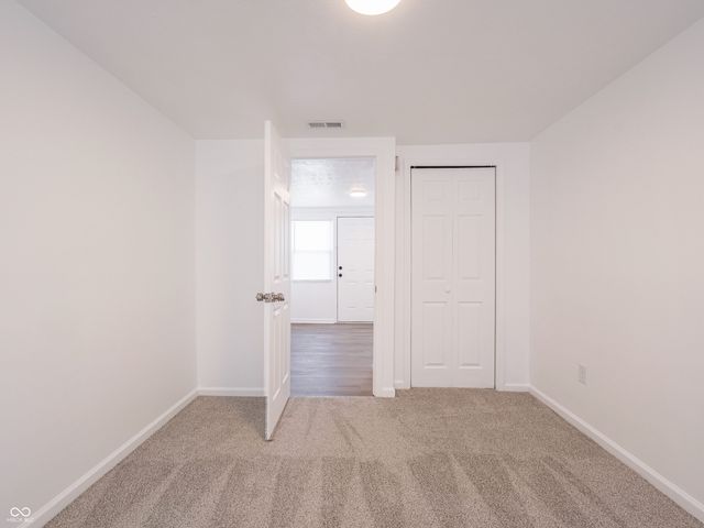 3042 Danbury Road, Indianapolis, IN 46222