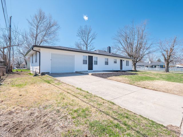 3042 Danbury Road, Indianapolis, IN 46222