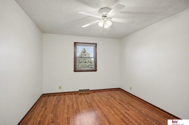 3937 N 95 Street, Omaha, NE 68134