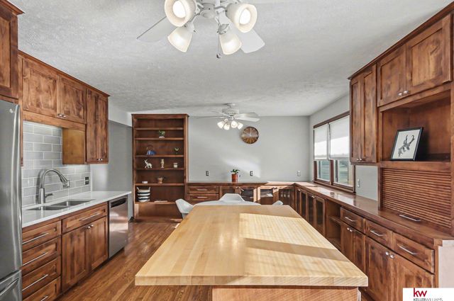 3937 N 95 Street, Omaha, NE 68134