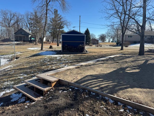 85204 Ballpark Road, Hollandale, MN 56045