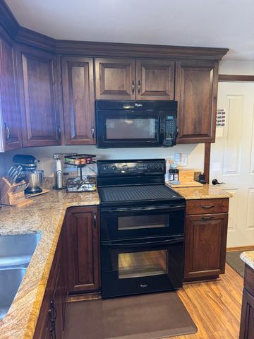 85204 Ballpark Road, Hollandale, MN 56045