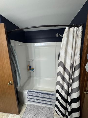 85204 Ballpark Road, Hollandale, MN 56045