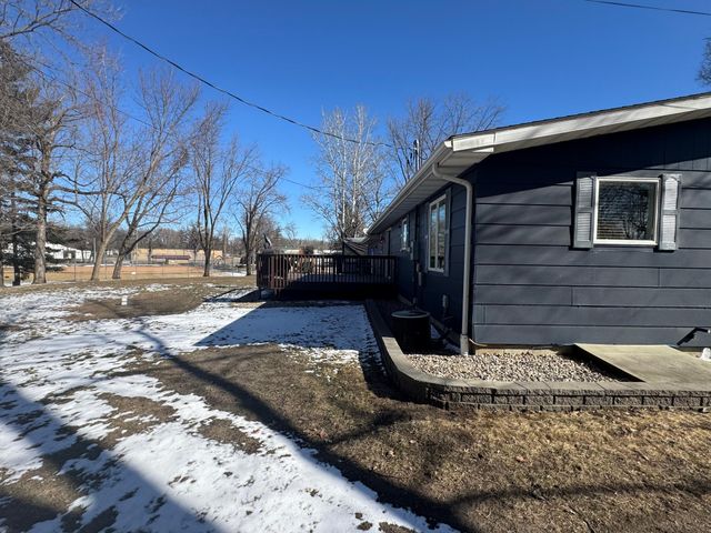 85204 Ballpark Road, Hollandale, MN 56045