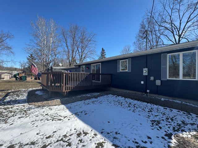 85204 Ballpark Road, Hollandale, MN 56045