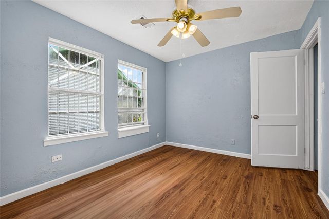 4813 Brinkley Street, Houston, TX 77033