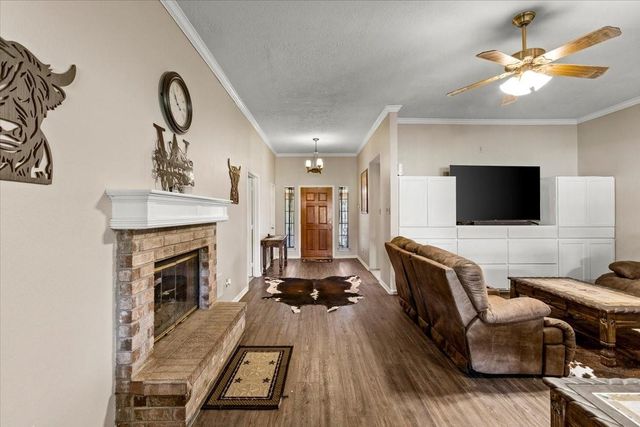 21214 Creek Road, Manvel, TX 77578