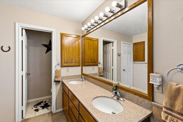 21214 Creek Road, Manvel, TX 77578