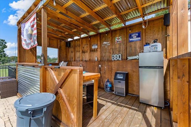 21214 Creek Road, Manvel, TX 77578