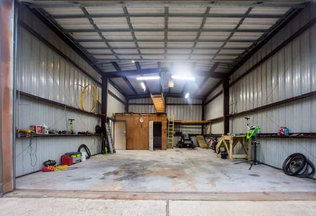 21214 Creek Road, Manvel, TX 77578