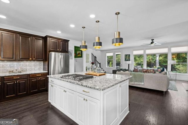 114 Hedgewood Lane, Canton, GA 30115