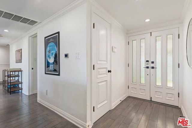 3201 Bonnie Hill Drive, Los Angeles, CA 90068