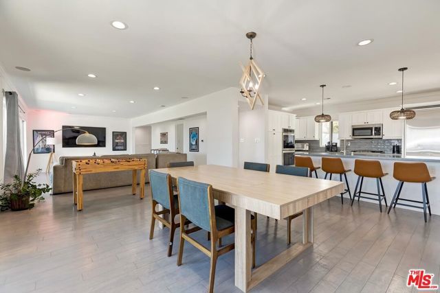 3201 Bonnie Hill Drive, Los Angeles, CA 90068