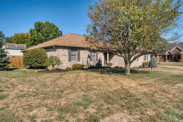 6655 Oakview Court, Newburgh, IN 47630