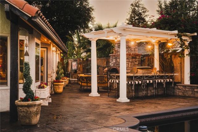 886 E Richmond, Fresno, CA 93720