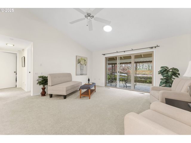 12991 Sw KING RICHARD Dr, King City, OR 97224