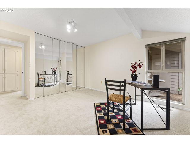 12991 Sw KING RICHARD Dr, King City, OR 97224