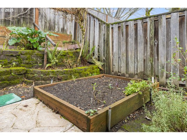 12991 Sw KING RICHARD Dr, King City, OR 97224