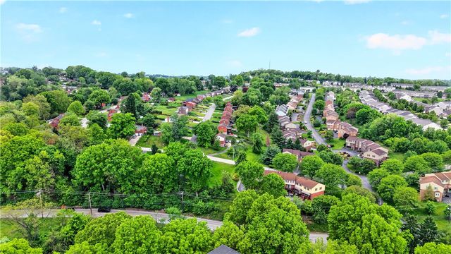 0 Lantern Hill Dr, Whitehall, PA 15236