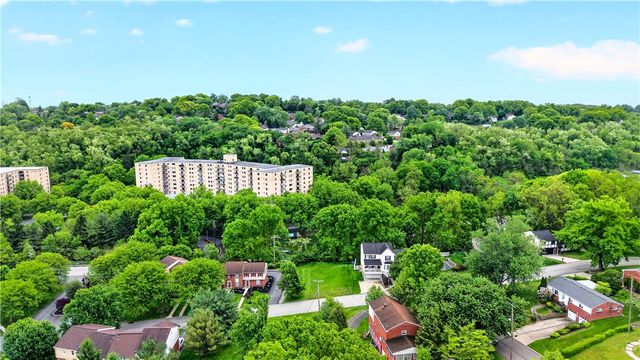 0 Lantern Hill Dr, Whitehall, PA 15236