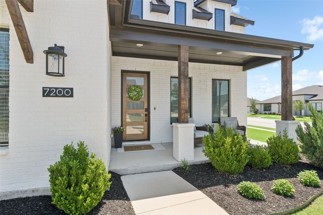 7200 Chance Court, North Richland Hills, TX 76182