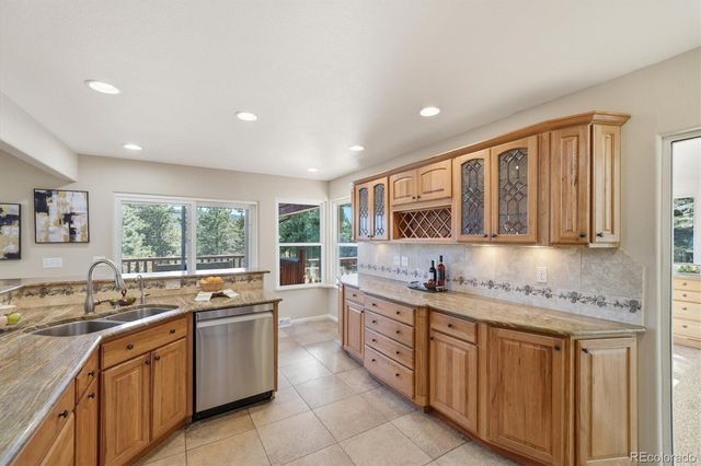 8969 Hillview Road, Morrison, CO 80465