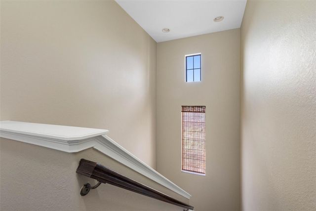 4815 YACHT CLUB DRIVE 103, Tampa, FL 33616