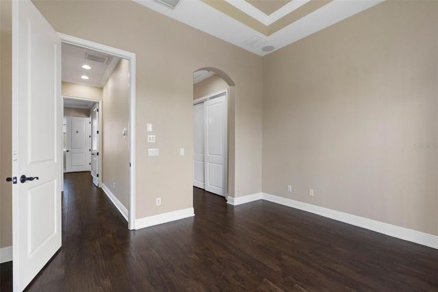 4815 YACHT CLUB DRIVE 103, Tampa, FL 33616
