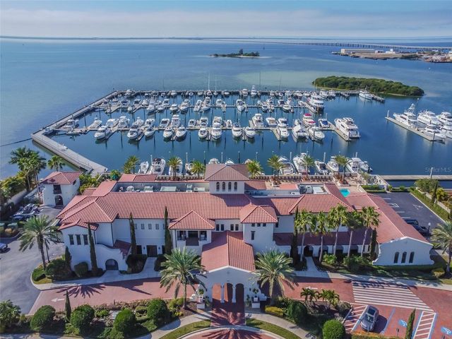 4815 YACHT CLUB DRIVE 103, Tampa, FL 33616