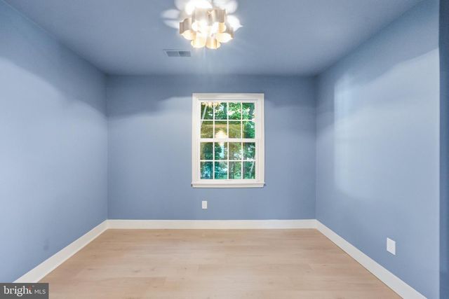 5032 KING DAVID BLVD, Annandale, VA 22003