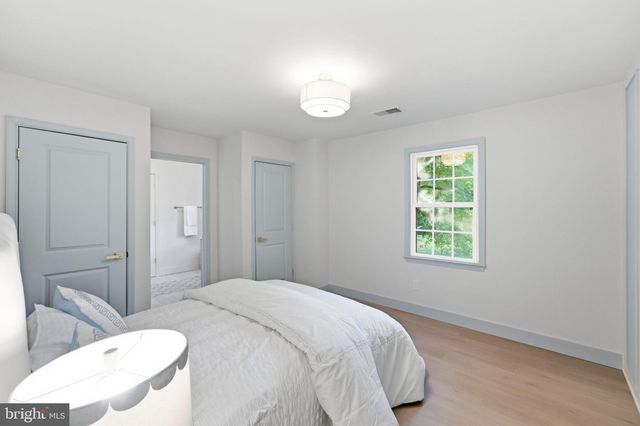 5032 KING DAVID BLVD, Annandale, VA 22003
