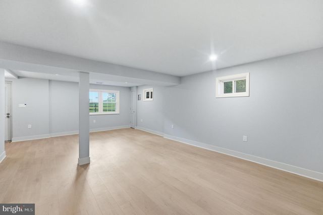 5032 KING DAVID BLVD, Annandale, VA 22003