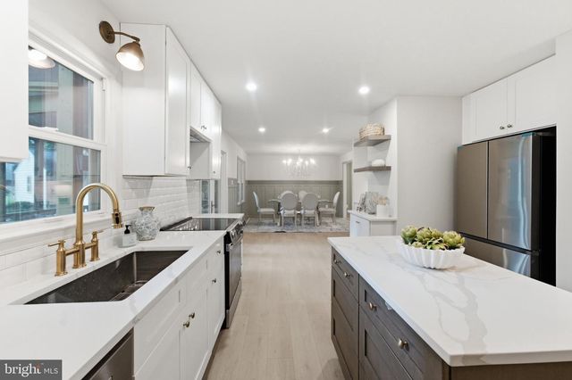 5032 KING DAVID BLVD, Annandale, VA 22003