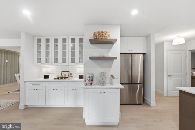5032 KING DAVID BLVD, Annandale, VA 22003