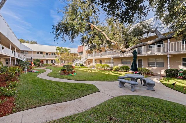 10035 63RD AVENUE N 23, St Petersburg,, FL 33708