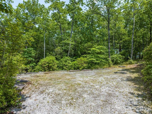 2 Cardinal Drive W TRP 2, Lake Toxaway, NC 28747