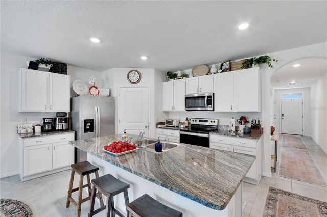 2443 MIZNER BAY AVENUE, Bradenton, FL 34208