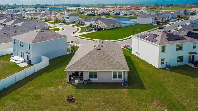 2443 MIZNER BAY AVENUE, Bradenton, FL 34208