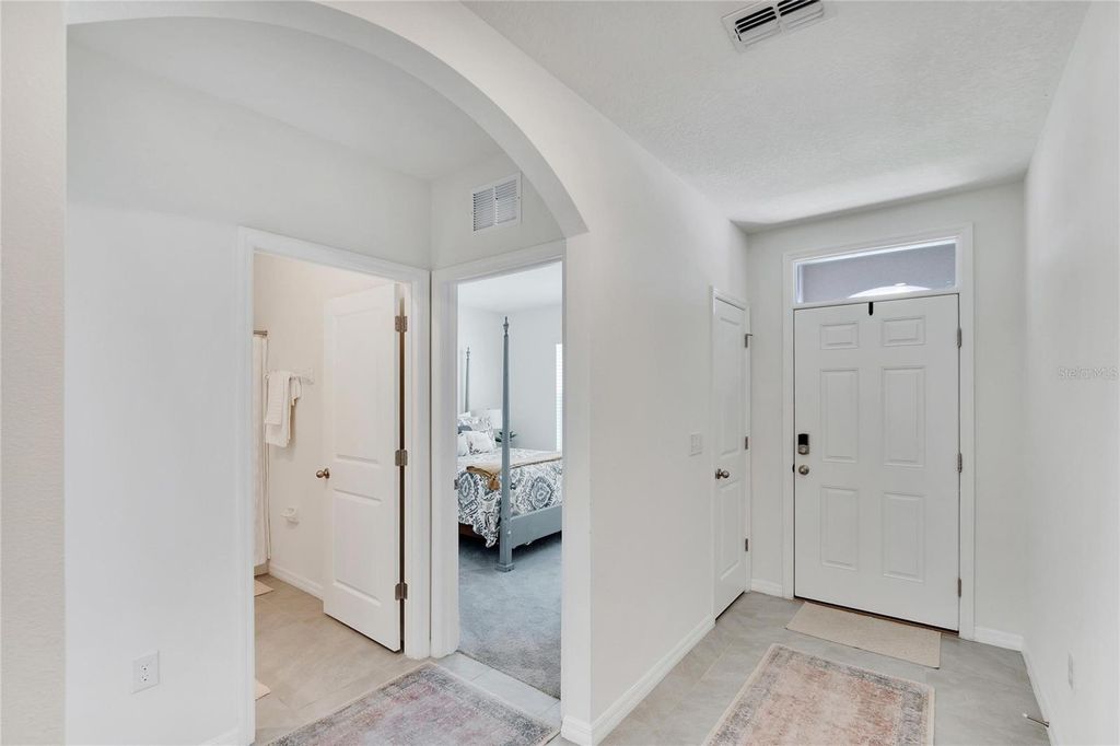 Image 13 of property listing at 2443 MIZNER BAY AVENUE, Bradenton, FL 34208