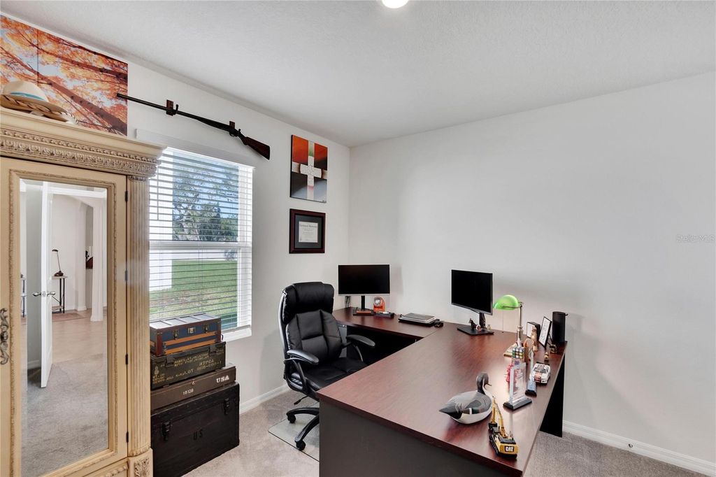 Image 18 of property listing at 2443 MIZNER BAY AVENUE, Bradenton, FL 34208